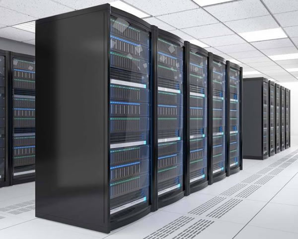 日本CN2云服务器与传统服务器的对比分析