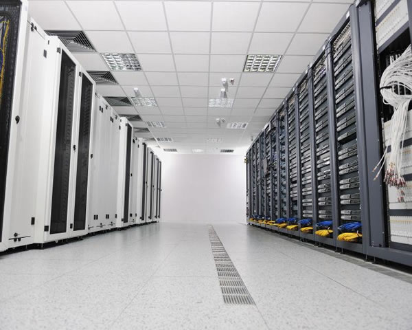 美国CN2到其他服务器的传输速度分析