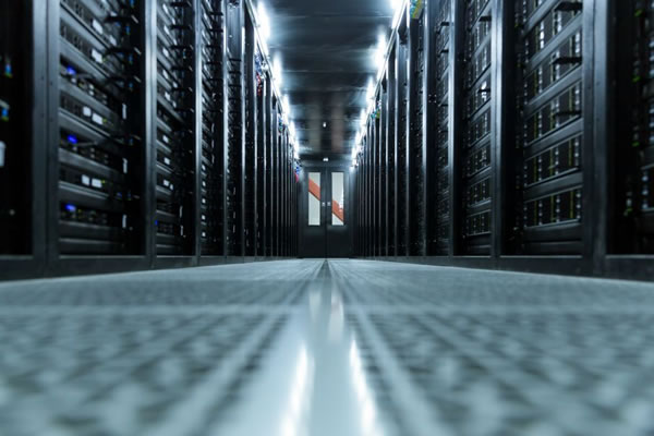 美国VPS Windows 2003系统的配置与应用技巧